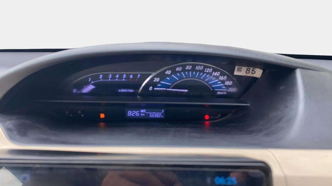 2019 Toyota Etios Liva V, Petrol, Manual, 56,960 km, Odometer Image