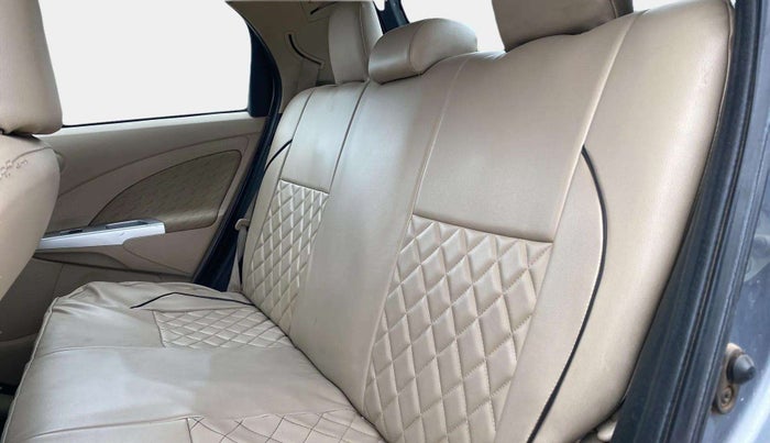 2019 Toyota Etios Liva V, Petrol, Manual, 56,960 km, Right Side Rear Door Cabin