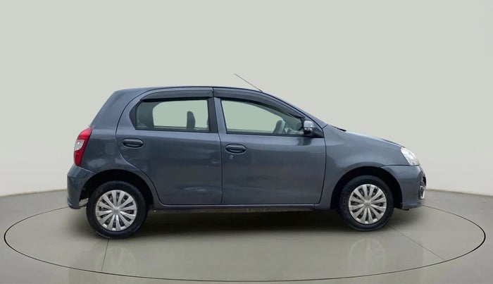 2019 Toyota Etios Liva V, Petrol, Manual, 56,960 km, Right Side