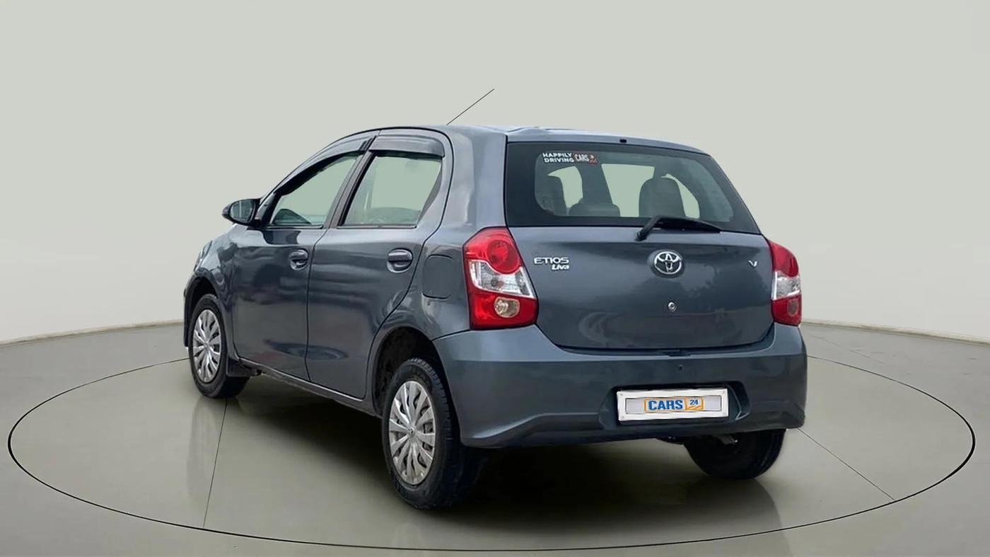 2019 Toyota Etios Liva V, Petrol, Manual, 56,960 km, Left Back Diagonal