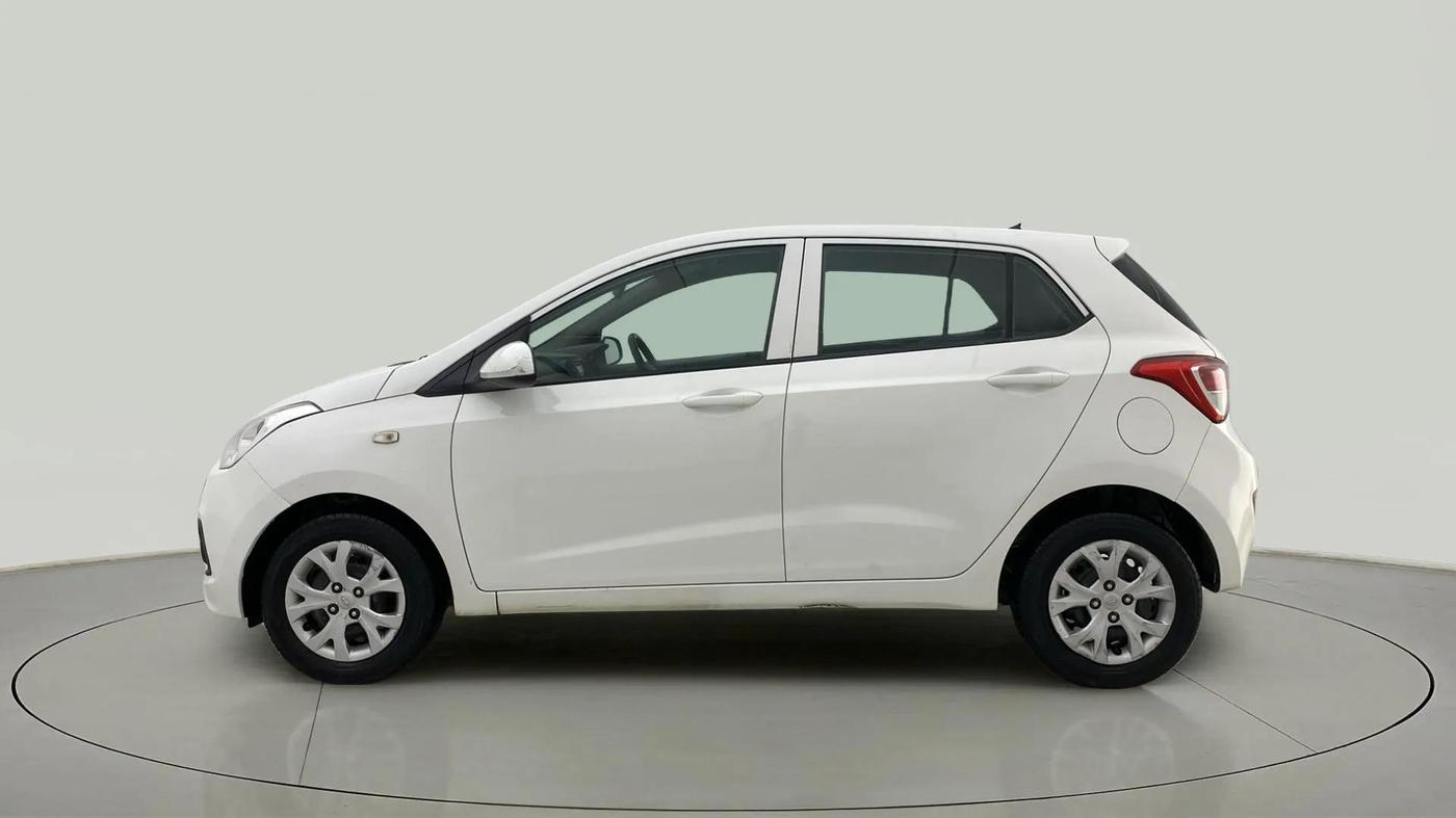 2013 Hyundai Grand i10 MAGNA 1.2 KAPPA VTVT, Petrol, Manual, 88,764 km, Left Side