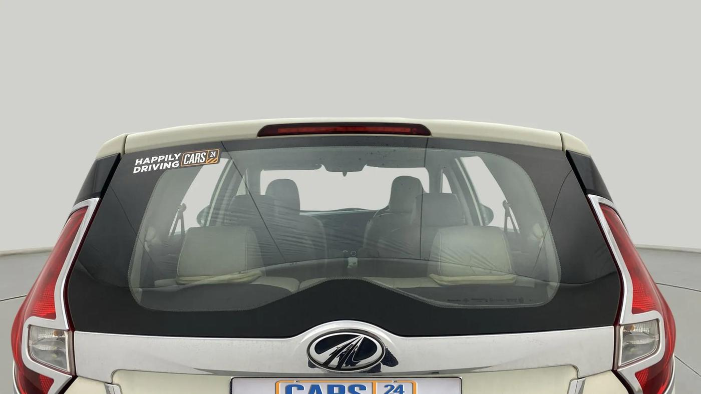 2019 Mahindra MARAZZO M2 7STR, Diesel, Manual, 53,028 km, Rear Windshield