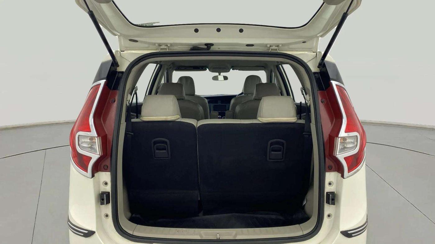 2019 Mahindra MARAZZO M2 7STR, Diesel, Manual, 53,028 km, Boot Open Zoomed View