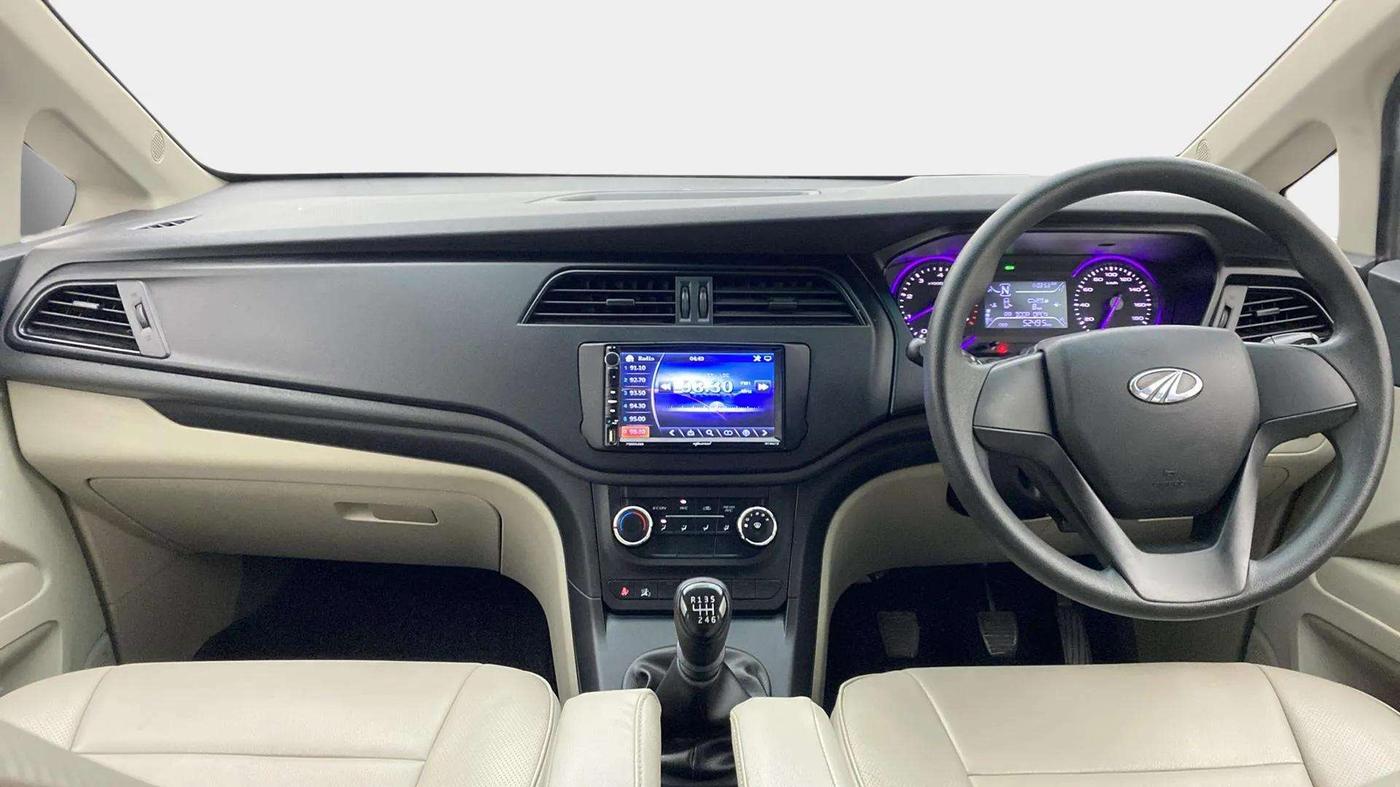 2019 Mahindra MARAZZO M2 7STR, Diesel, Manual, 53,028 km, Dashboard