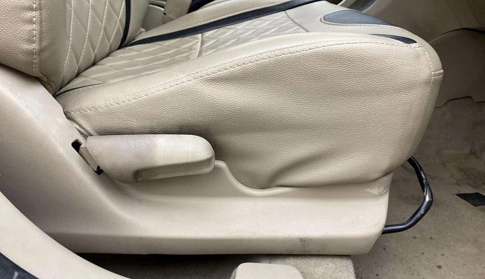 2018 Maruti Ciaz SIGMA 1.4 MT PETROL, Petrol, Manual, 78,004 km, Driver Side Adjustment Panel
