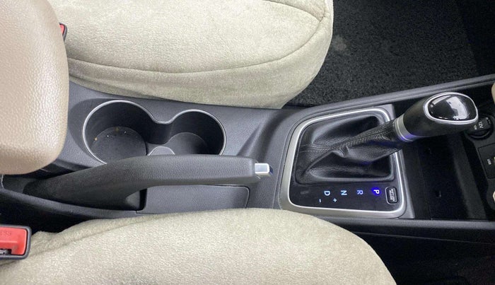 2021 Hyundai Verna SX 1.5 VTVT IVT, Petrol, Automatic, 37,061 km, Gear Lever