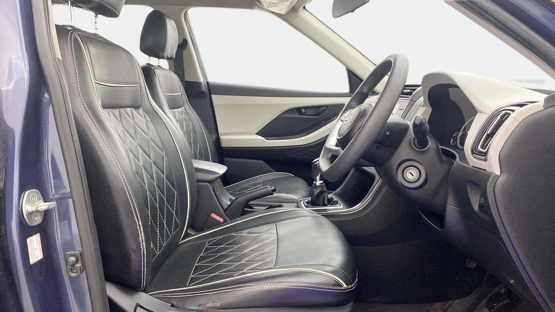 Front-Cabin-View
