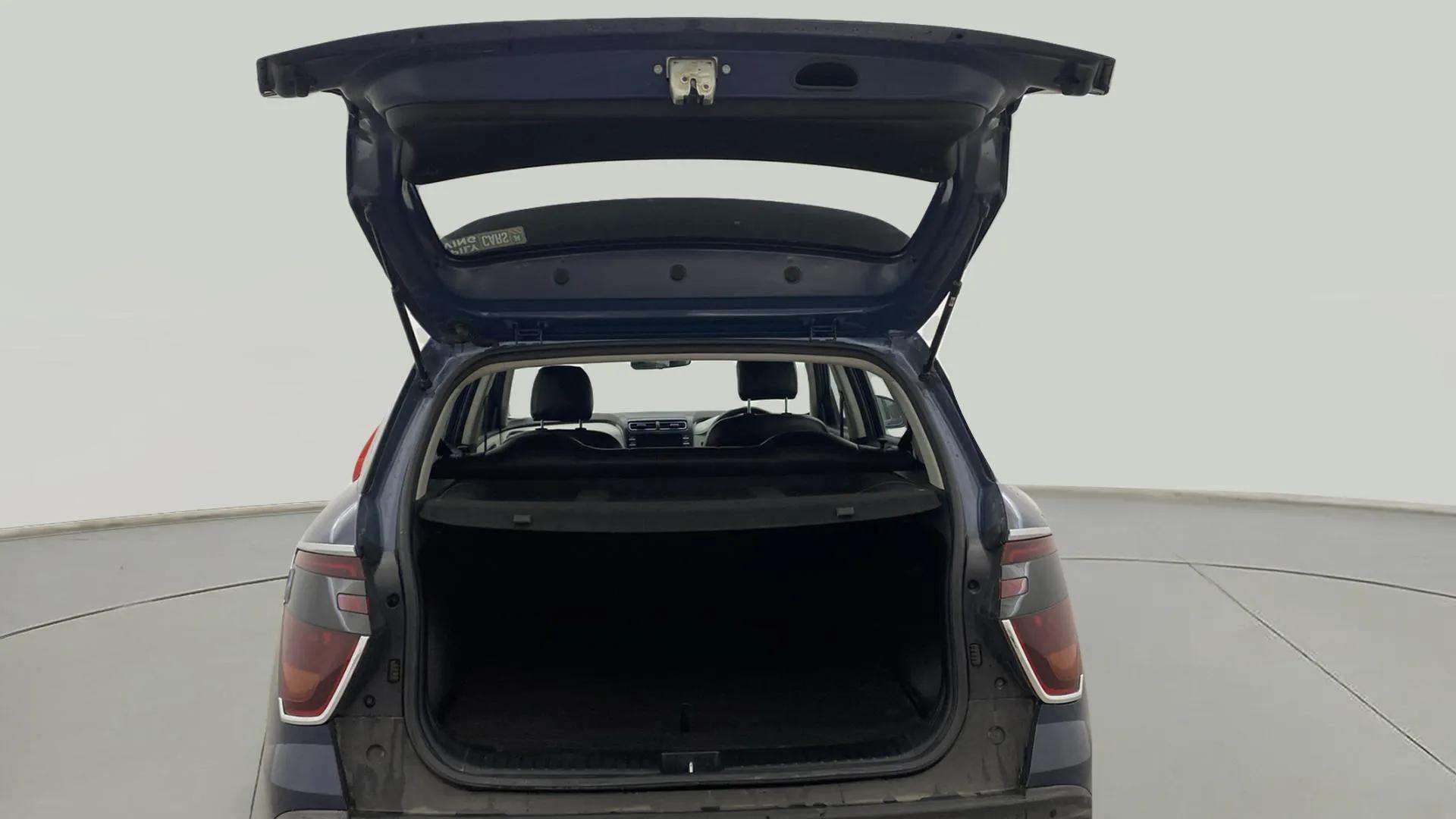 Boot-Open-Top-Half-View-43