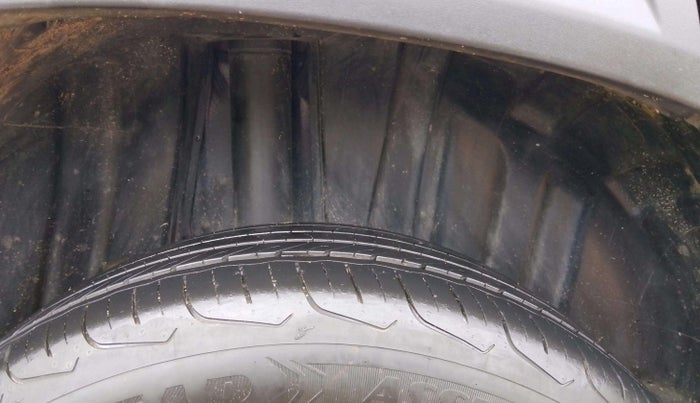 2023 Maruti FRONX DELTA PLUS 1.2L AGS, Petrol, Automatic, 9,481 km, Right Rear Tyre Tread
