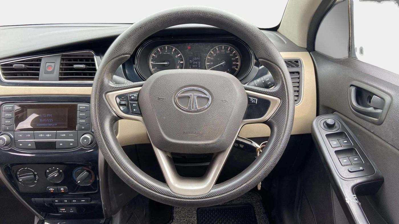 2014 Tata Zest XMS PETROL, Petrol, Manual, 64,734 km, Steering Wheel Close Up