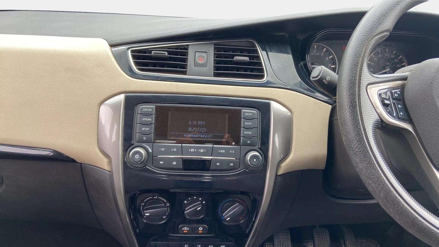 2014 Tata Zest XMS PETROL, Petrol, Manual, 64,734 km, Air Conditioner