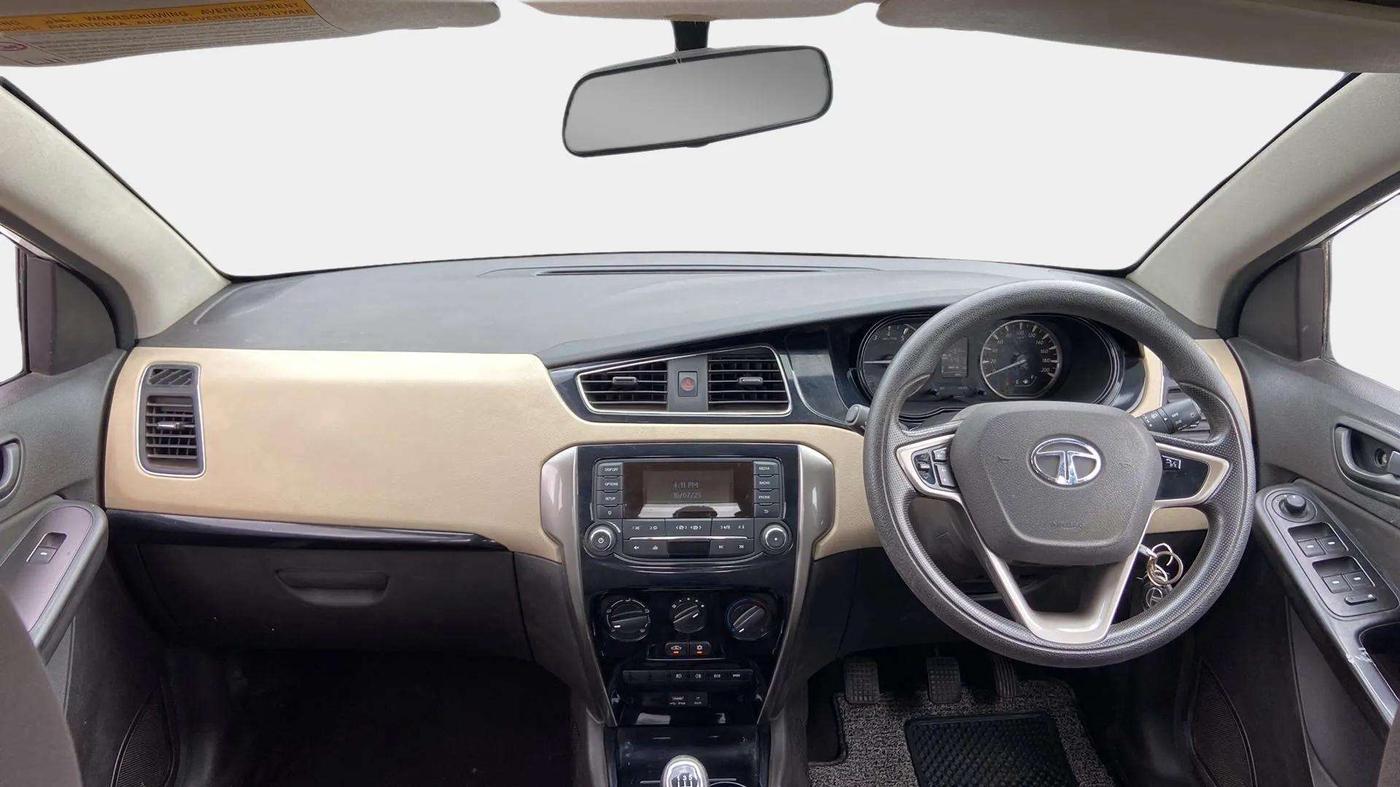 2014 Tata Zest XMS PETROL, Petrol, Manual, 64,734 km, Dashboard