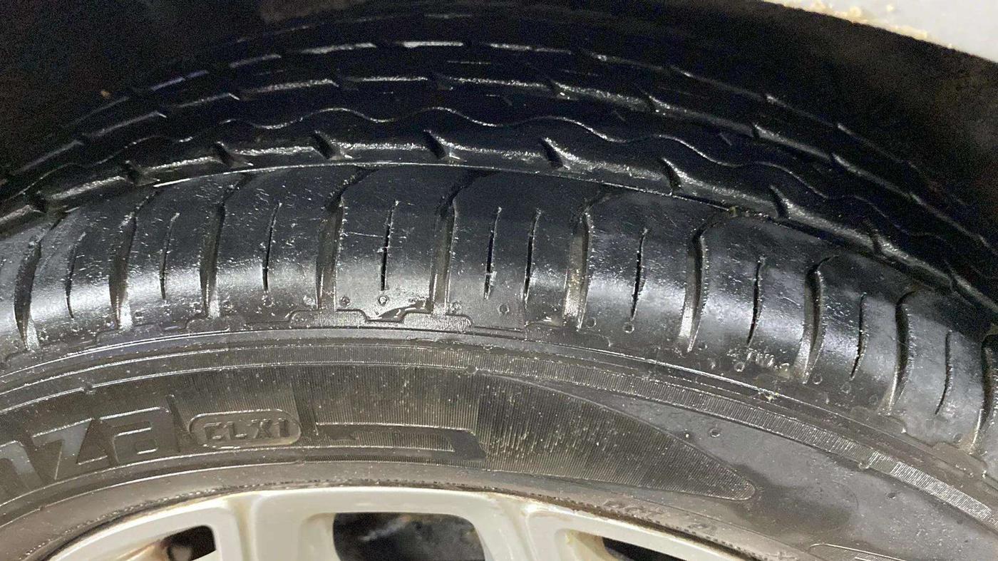2014 Ford Ecosport TITANIUM 1.5L PETROL, Petrol, Manual, 63,857 km, Left Front Tyre Tread