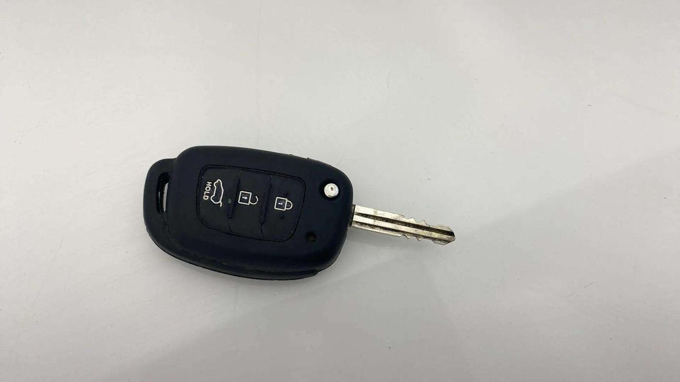 2015 Hyundai i20 Active 1.2 S, Petrol, Manual, 87,877 km, Key Close Up