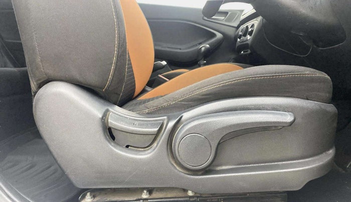 2015 Hyundai i20 Active 1.2 S, Petrol, Manual, 87,723 km, Driver Side Adjustment Panel