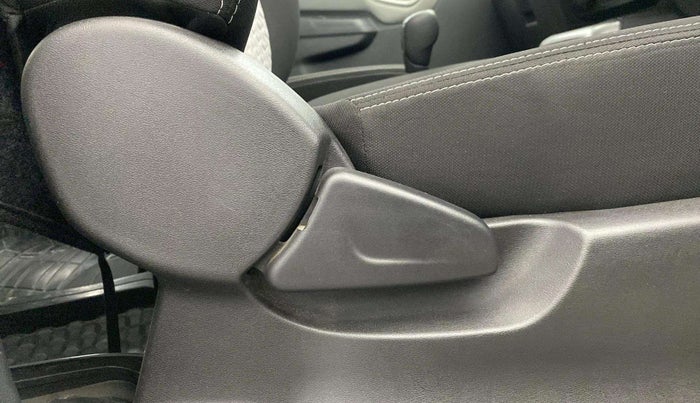 2021 Datsun Redi Go T(O) 1.0 AMT, Petrol, Automatic, 23,200 km, Driver Side Adjustment Panel