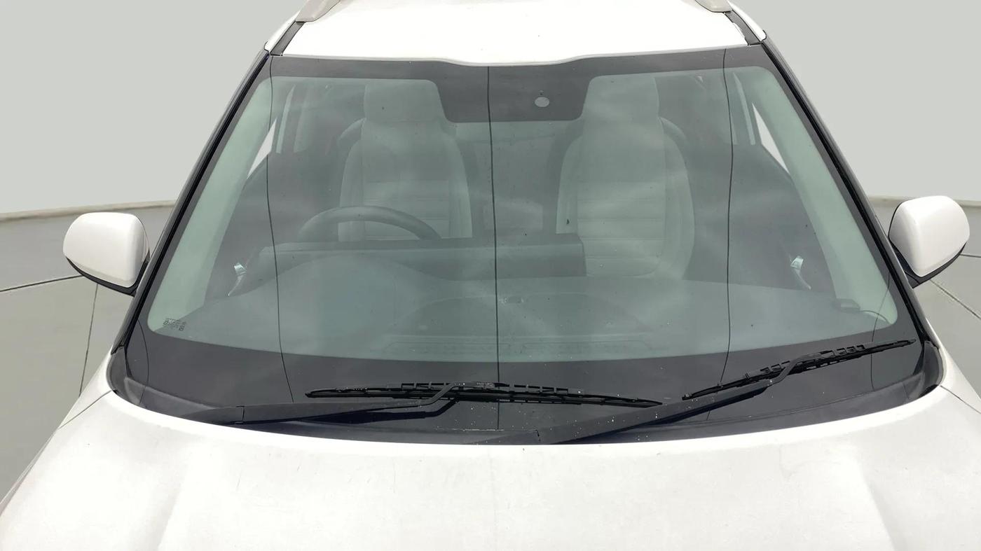 2020 KIA SELTOS HTE 1.5 PETROL, Petrol, Manual, 63,290 km, Front Windshield