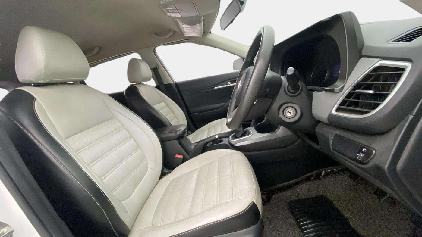 2020 KIA SELTOS HTE 1.5 PETROL, Petrol, Manual, 63,290 km, Right Side Front Door Cabin