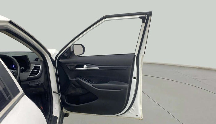 2020 KIA SELTOS HTE 1.5 PETROL, Petrol, Manual, 63,290 km, RHS Front Door