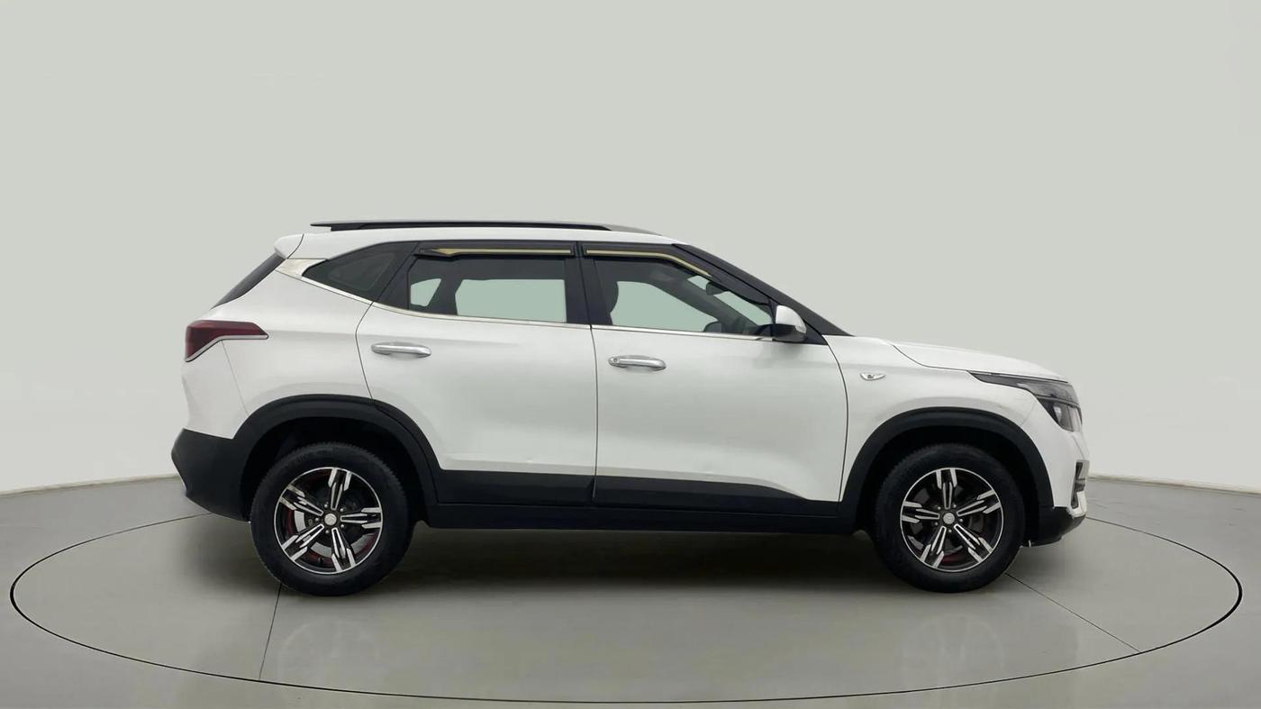 2020 KIA SELTOS HTE 1.5 PETROL, Petrol, Manual, 63,290 km, Right Side View
