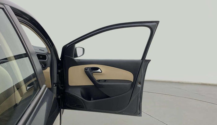 2019 Volkswagen Ameo HIGHLINE PLUS 1.0L 16 ALLOY, Petrol, Manual, 88,118 km, RHS Front Door