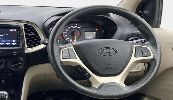2020 Hyundai NEW SANTRO MAGNA 1.1 CORPORATE EDITION, Petrol, Manual, 16,710 km, Steering Wheel Close Up