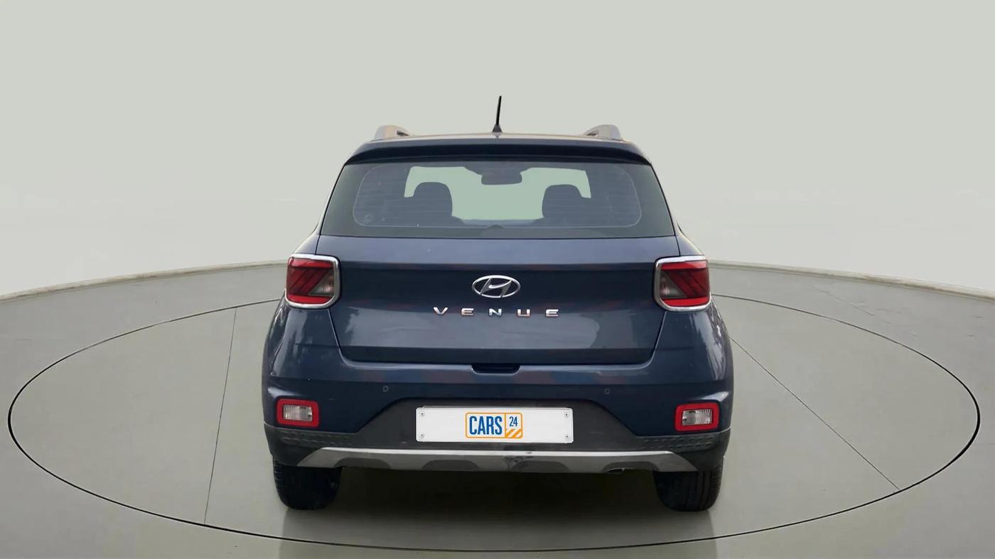 2021 Hyundai VENUE S 1.2, Petrol, Manual, 44,043 km, Back/Rear