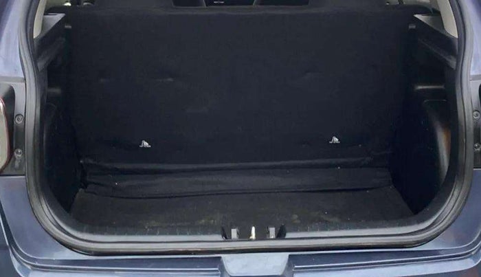 2021 Hyundai VENUE S 1.2, Petrol, Manual, 43,951 km, Boot Inside