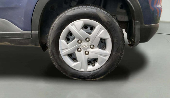 2021 Hyundai VENUE S 1.2, Petrol, Manual, 43,951 km, Left Rear Wheel