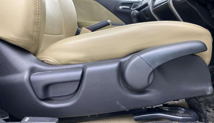 2019 Honda City 1.5L I-VTEC VX, Petrol, Manual, 29,444 km, Driver Side Adjustment Panel