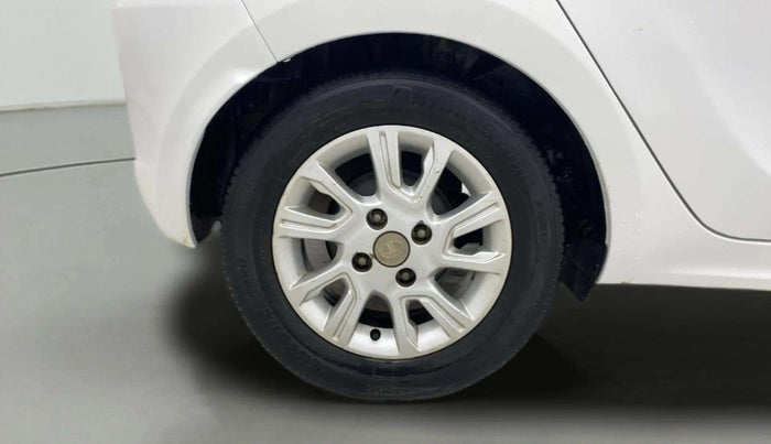 2017 Tata Tiago XZ PETROL, CNG, Manual, 71,713 km, Right Rear Wheel