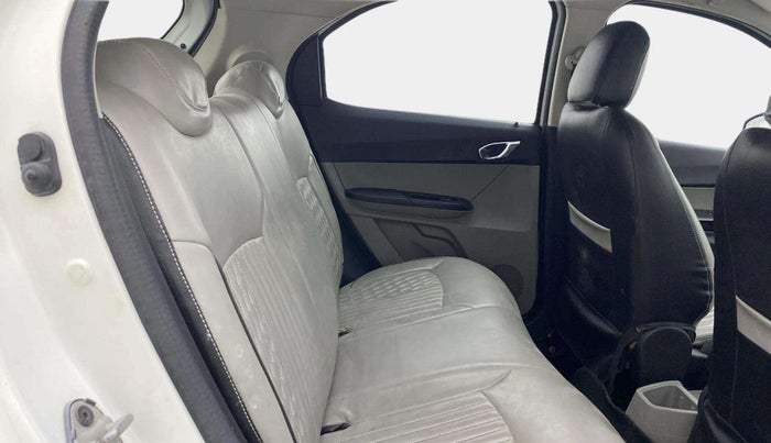 2017 Tata Tiago XZ PETROL, CNG, Manual, 71,713 km, Right Side Rear Door Cabin