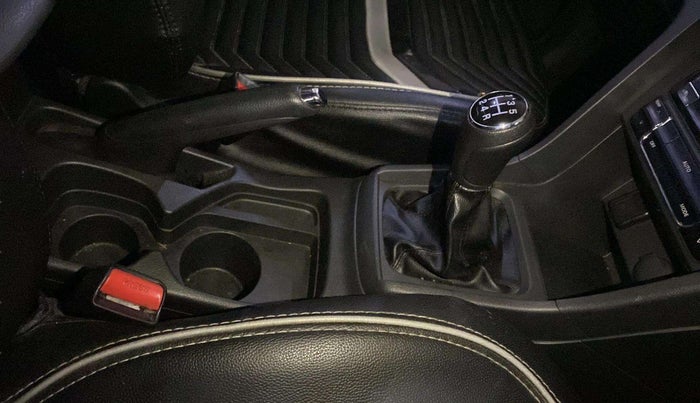 2016 Maruti Vitara Brezza ZDI PLUS, Diesel, Manual, 80,399 km, Gear Lever