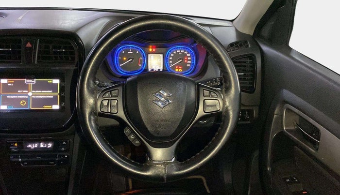 2016 Maruti Vitara Brezza ZDI PLUS, Diesel, Manual, 80,399 km, Steering Wheel Close Up