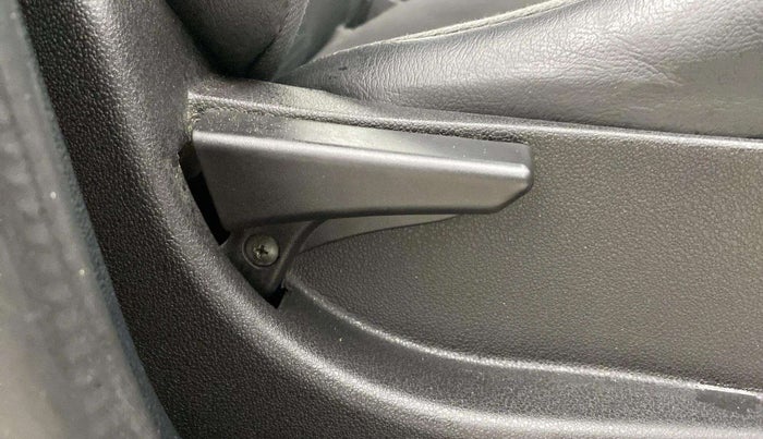 2019 Tata Tiago XZ PETROL, CNG, Manual, 73,885 km, Driver Side Adjustment Panel