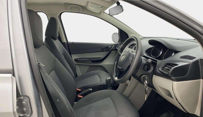 2019 Tata Tiago XZ PETROL, CNG, Manual, 73,885 km, Right Side Front Door Cabin