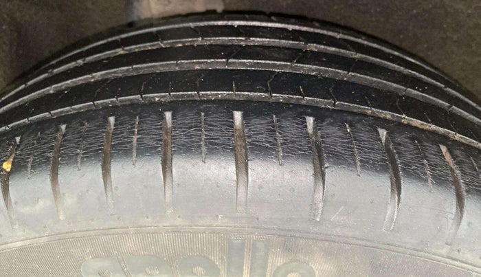 2018 Maruti Baleno ALPHA CVT PETROL 1.2, Petrol, Automatic, 53,513 km, Right Rear Tyre Tread