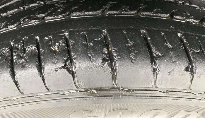 2019 MG HECTOR SHARP 1.5 DCT PETROL, Petrol, Automatic, 18,077 km, Right Rear Tyre Tread