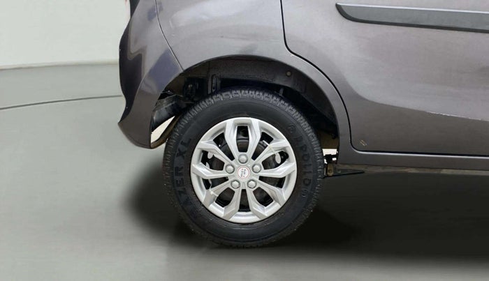 2015 Maruti Alto 800 LXI, Petrol, Manual, 32,924 km, Right Rear Wheel