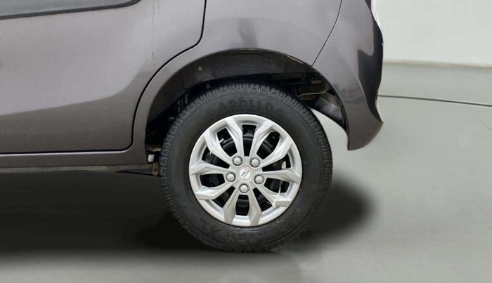 2015 Maruti Alto 800 LXI, Petrol, Manual, 32,924 km, Left Rear Wheel