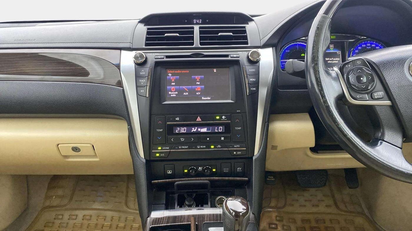2015 Toyota Camry HYBRID, Hybrid, Automatic, 49,903 km, Air Conditioner
