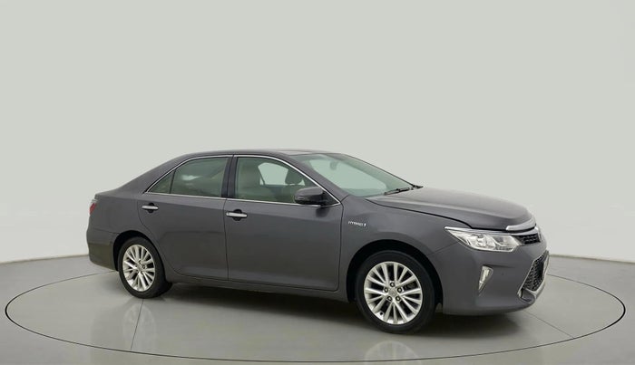 2015 Toyota Camry HYBRID, Hybrid, Automatic, 49,440 km, Right Front Diagonal