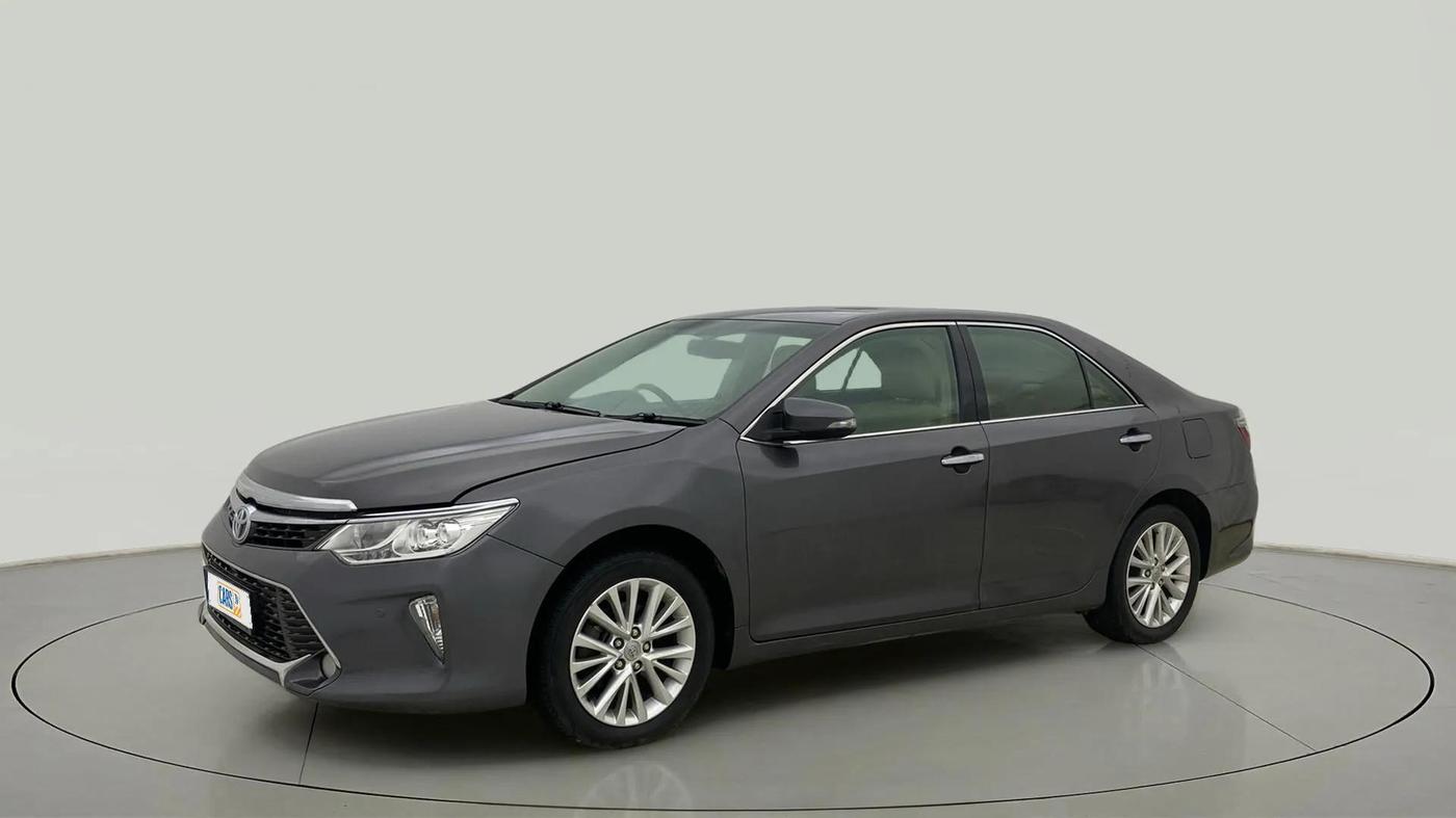 2015 Toyota Camry HYBRID, Hybrid, Automatic, 49,903 km, Left Front Diagonal