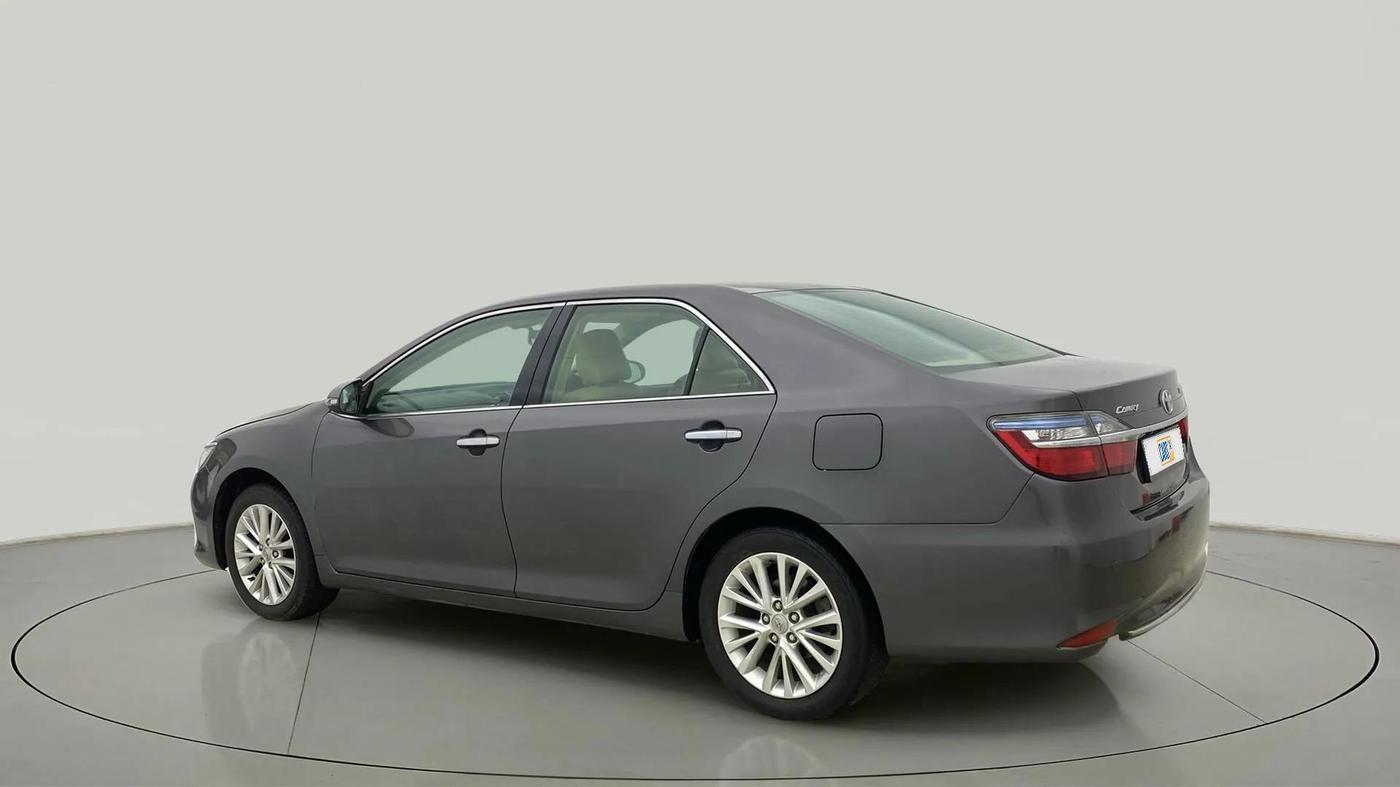 2015 Toyota Camry HYBRID, Hybrid, Automatic, 49,903 km, Left Back Diagonal