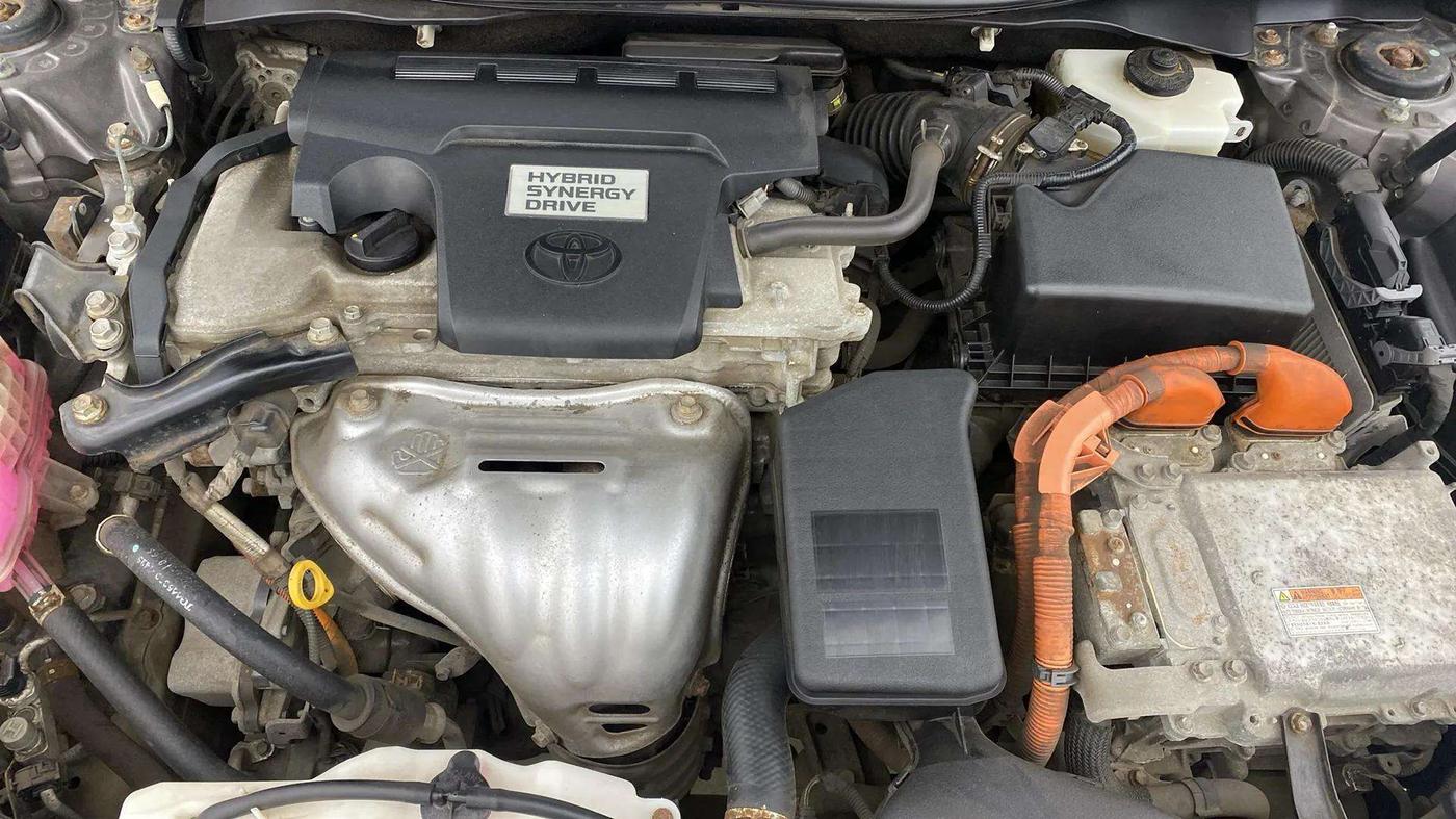 2015 Toyota Camry HYBRID, Hybrid, Automatic, 49,903 km, Engine View