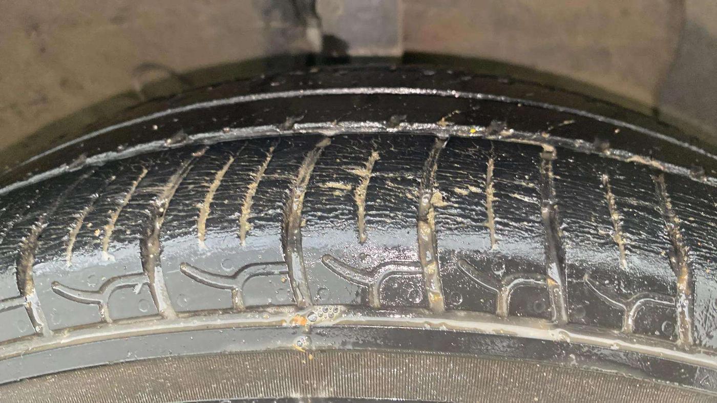 2018 Hyundai NEW SANTRO SPORTZ AMT, Petrol, Automatic, 30,152 km, Right Front Tyre Tread