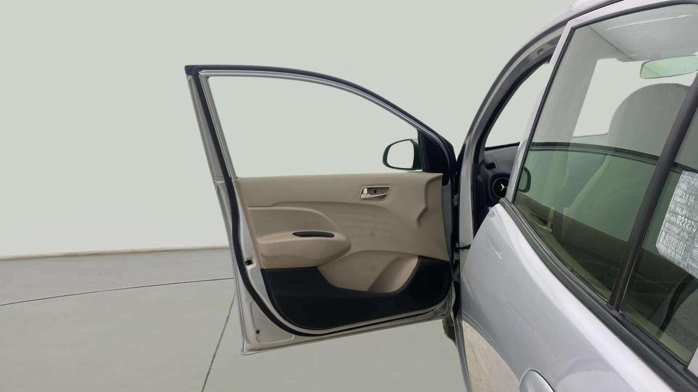 2018 Hyundai NEW SANTRO SPORTZ AMT, Petrol, Automatic, 30,152 km, LHS Front Door