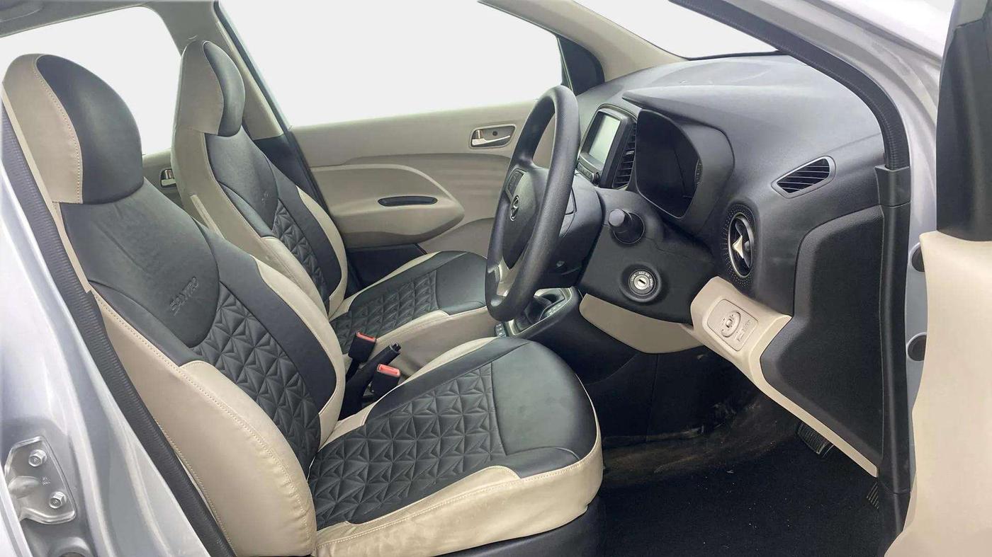 2018 Hyundai NEW SANTRO SPORTZ AMT, Petrol, Automatic, 30,152 km, Right Side Front Door Cabin