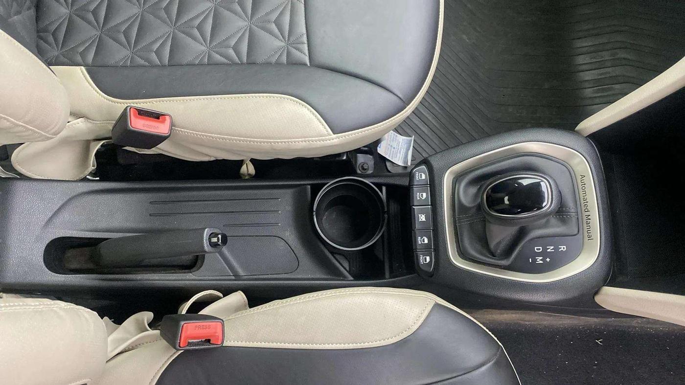 2018 Hyundai NEW SANTRO SPORTZ AMT, Petrol, Automatic, 30,152 km, Gear Lever
