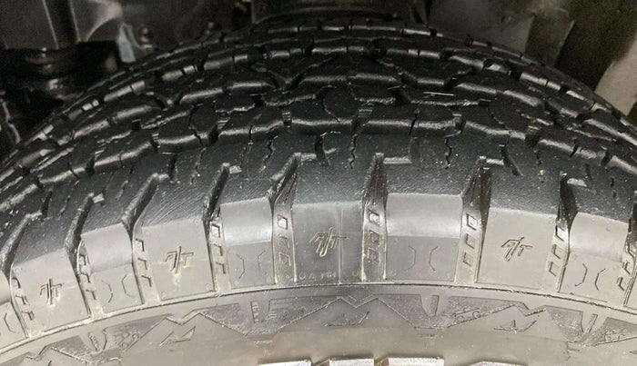 2023 Mahindra Thar LX P 2WD AT HT, Petrol, Automatic, 8,360 km, Left Front Tyre Tread